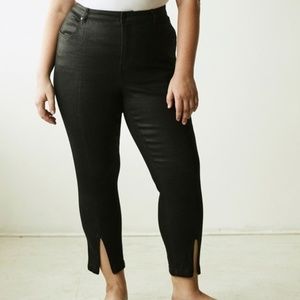 GUC Meuse Resin Cropped Jeans US Size 18.